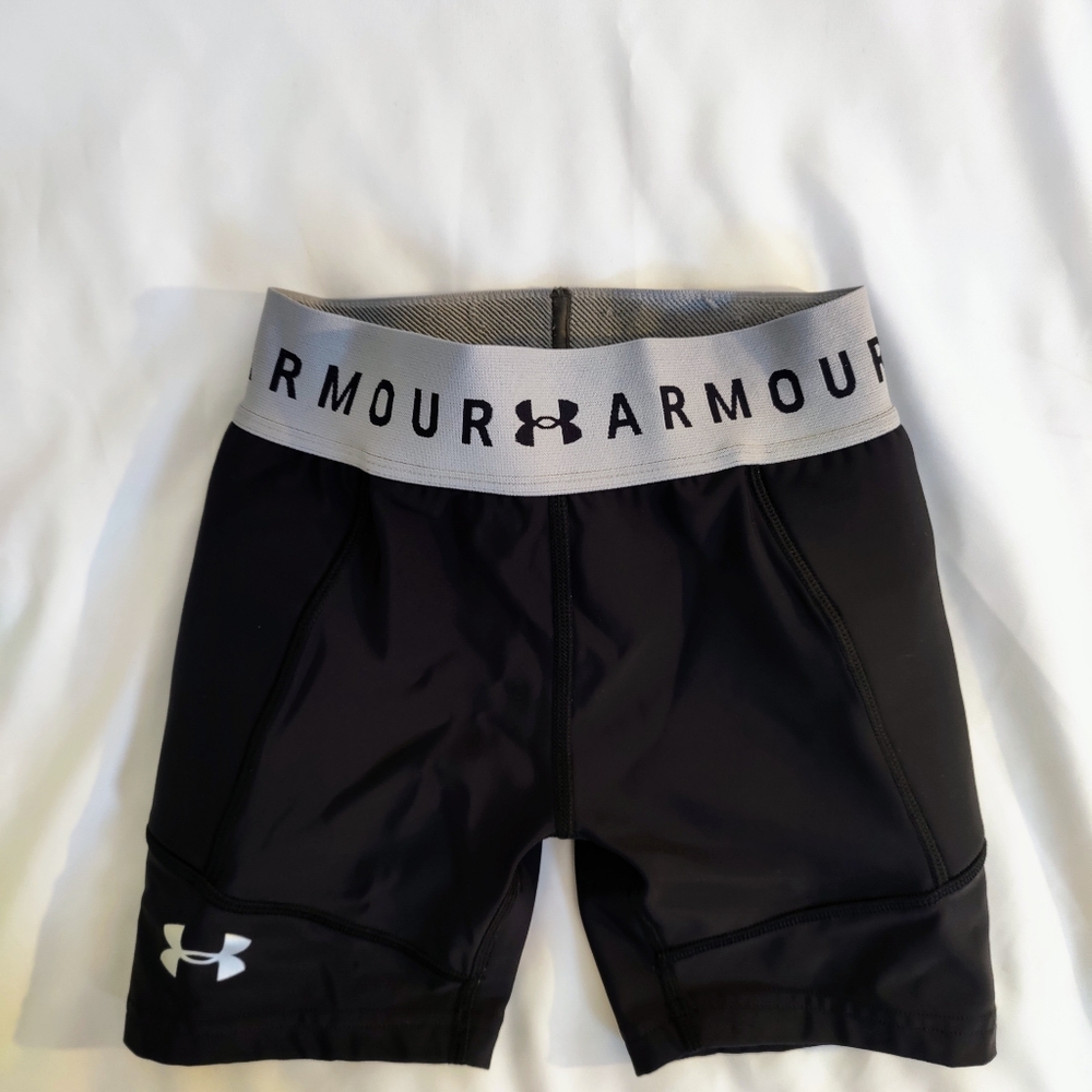 Youth small, under armour biker compression shorts